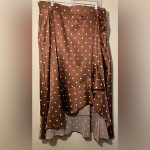 EUC - Torrid Brown Asymmetrical Skirt with White Polka Dots Size 3 (22/24)